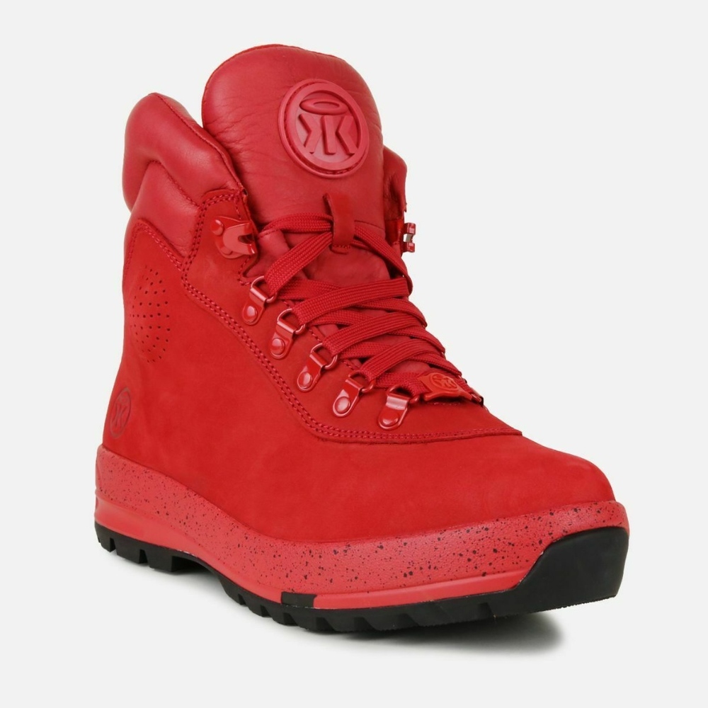 Game changer hiking boots 💕NIB💕